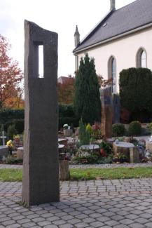  Kälin Daniel / Wymann Michael, Urnenfriedhof, 2001